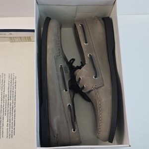 Sperry A/O 2 Eye Suede Boat Shoe in Grey Mens 12